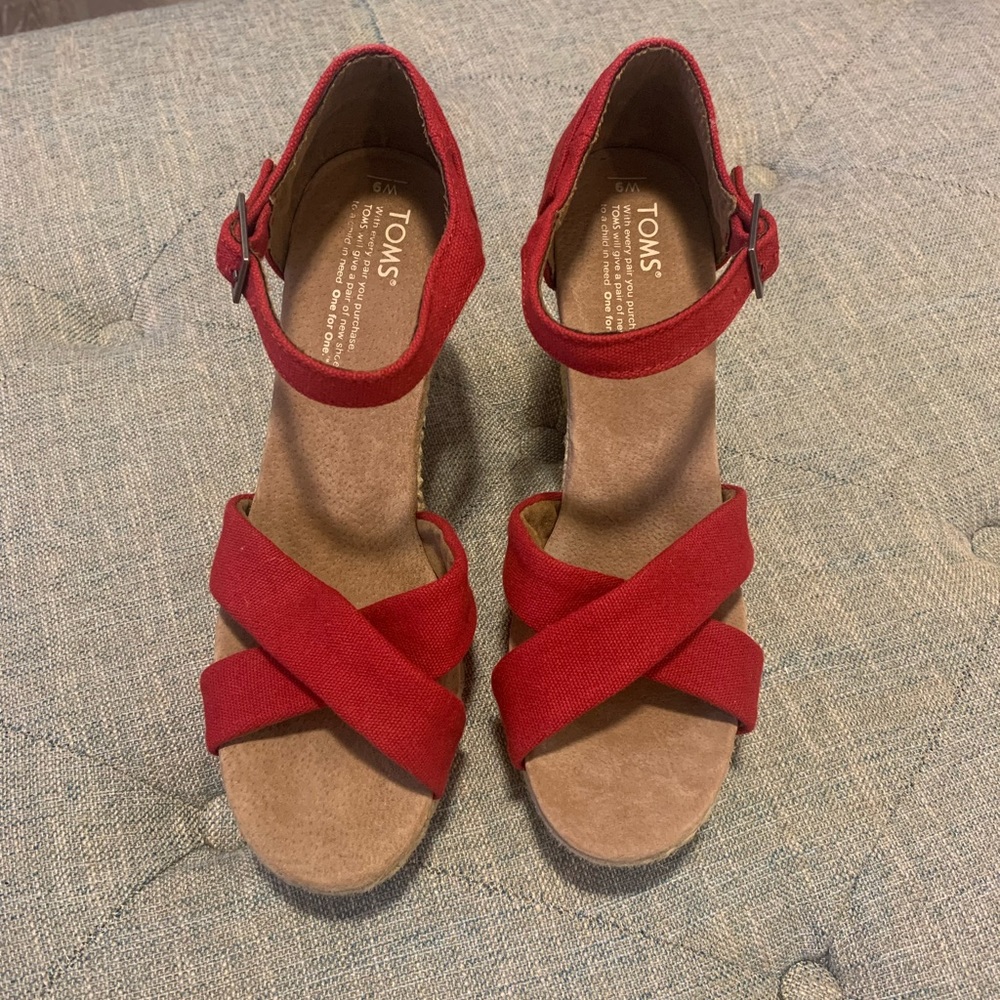 TOMS Wedges